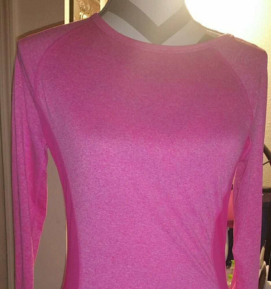Danskin workout Top